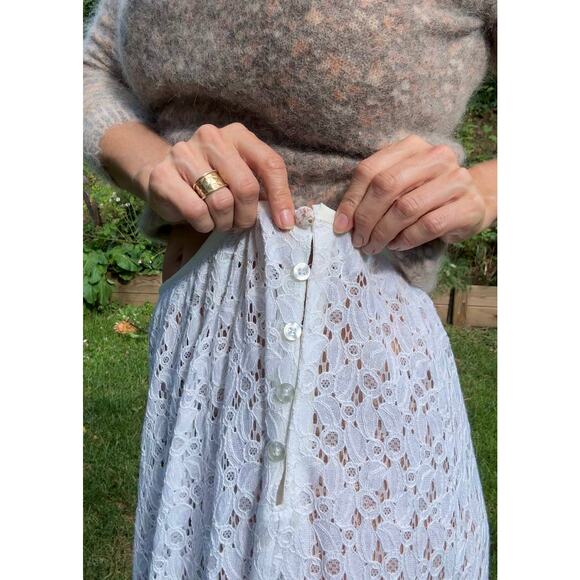 Sunday Honey Original Crochet Skirt - Picture 7 of 8